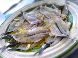 marinated anchovies 320
