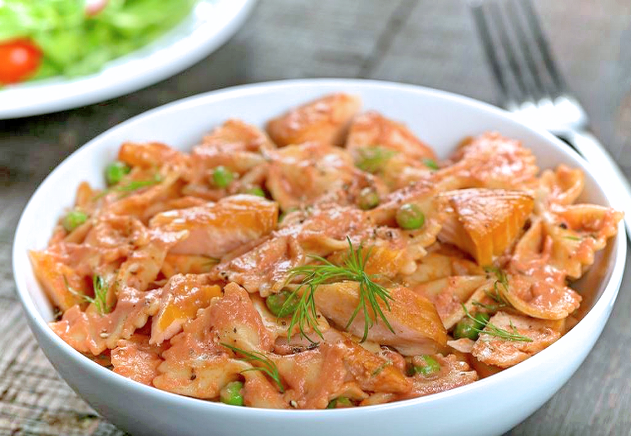 Smoked Salmon With Farfalle Pasta In Vodka Sauce The Big Dream