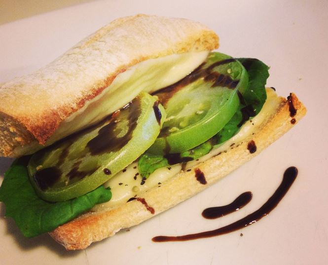 mozzarella green tomato panini