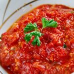 a simple Italian tomato sauce for pasta - ammoglio